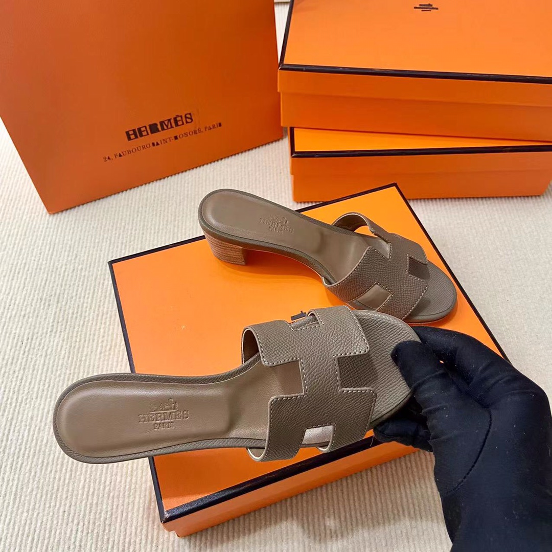 에르메스 올수공 오아시스 슬리퍼 샌들 앱송 30